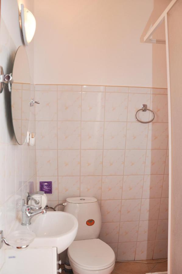 O.W. "Joasia I Maciek" Hotel Jarosławiec Buitenkant foto